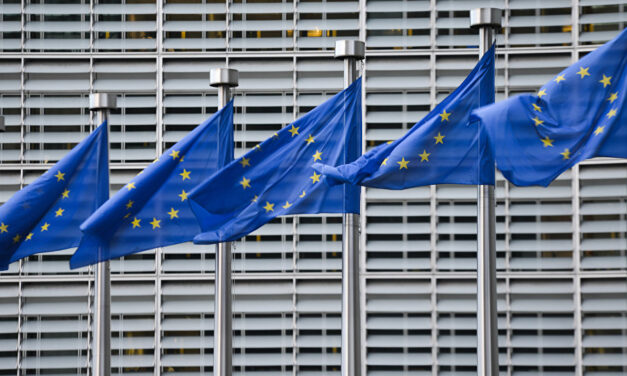 La UE invertirá 10.000 millones de euros en transición ecológica y digital
