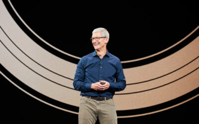 Tim Cook señala el interés de Apple por los vehículos autónomos