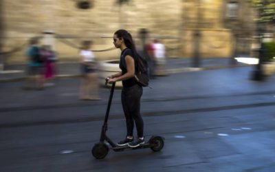 Terminó la moratoria: València ya multa las infracciones de los patinetes eléctricos