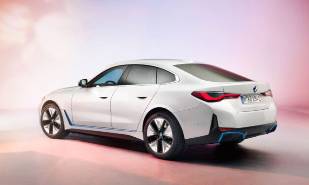 BMW desvela su próxima berlina eléctrica i4 en la conferencia anual del grupo