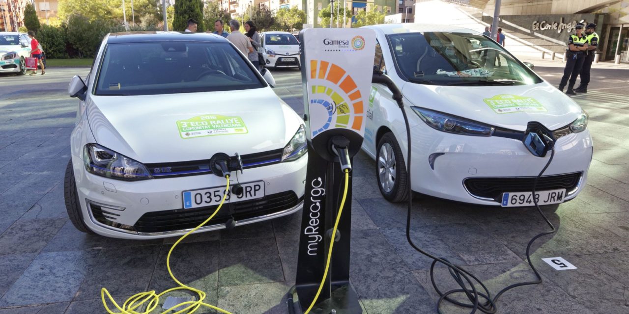 Los vehículos 100% eléctricos quedan exentos de pagar la ORA en València