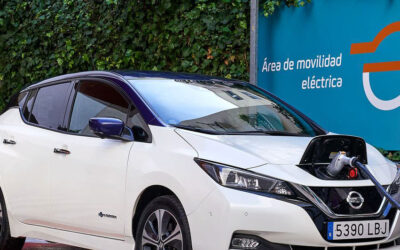 Repsol y Nissan acuerdan instalar 15 puntos de recarga para coches eléctricos
