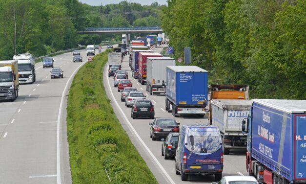 ACEA reclama acción urgente en UE para que camiones reduzcan 30% CO2 en 2030