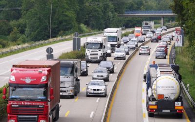 Bruselas respalda la reducción de las emisiones de los camiones