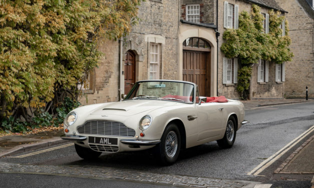 Aston Martin crea un programa para la electrificación de sus coches clásicos