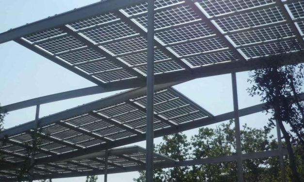 El Ayuntamiento de València instalará cinco nuevas pérgolas fotovoltaicas con puntos de carga para vehículos eléctricos